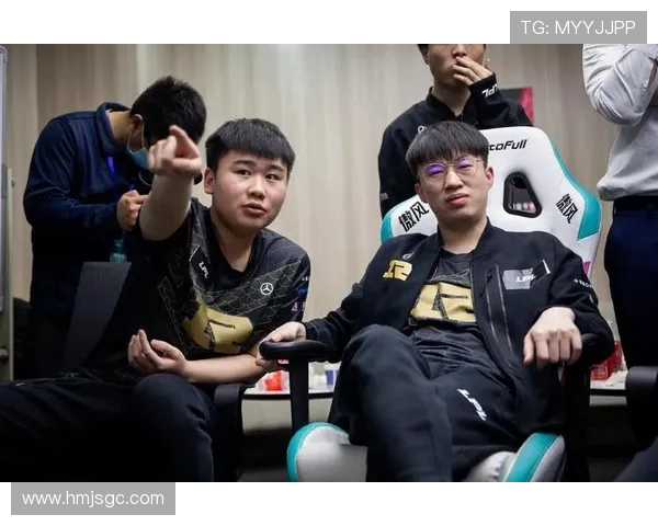 DOTA2热点分析:深入探讨FPX战队的盯防策略与战术布局