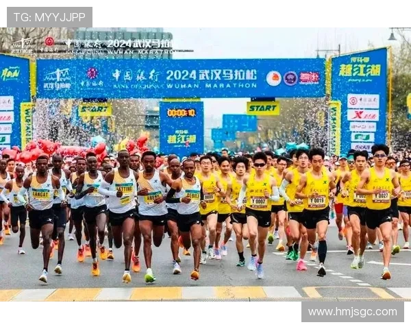 武汉滑板队在城市马拉松中的拼搏故事与奋斗精神展现