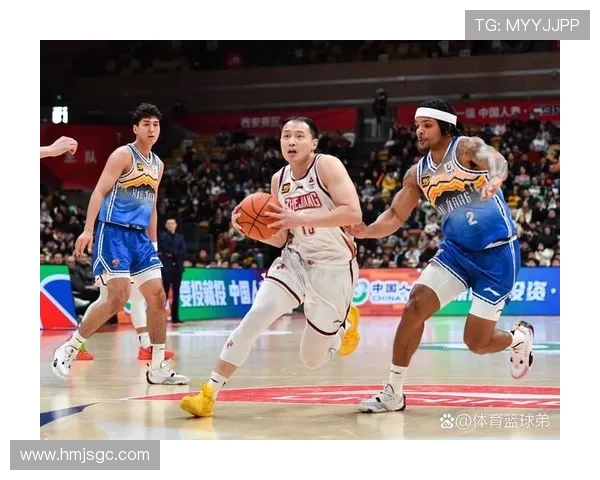 2020年CBA新疆队与广州队激战回顾精彩瞬间与战术分析 2020年CBA新疆队与广州队激战回顾精彩瞬间与战术分析