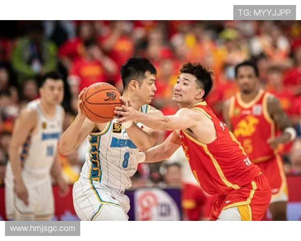 广厦与四川比赛争议引发热议球迷与专家各执己见探讨裁判判罚合理性 广厦与四川比赛争议引发热议球迷与专家各执己见探讨裁判判罚合理性