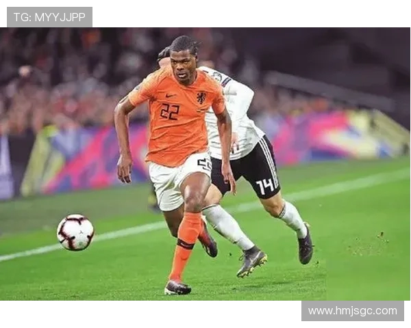 荷兰与英格兰激战全场精彩集锦回顾与分析