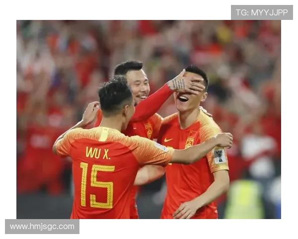 萨瑟兰德与曼立联的激烈对决揭示了足球战术的精彩与魅力 萨瑟兰德与曼立联的激烈对决揭示了足球战术的精彩与魅力