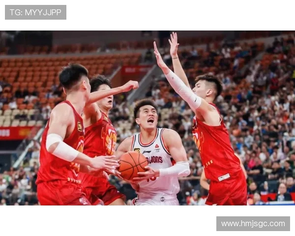 广州篮球队在篮球战术排行榜中荣获第六名展现出强劲实力与潜力